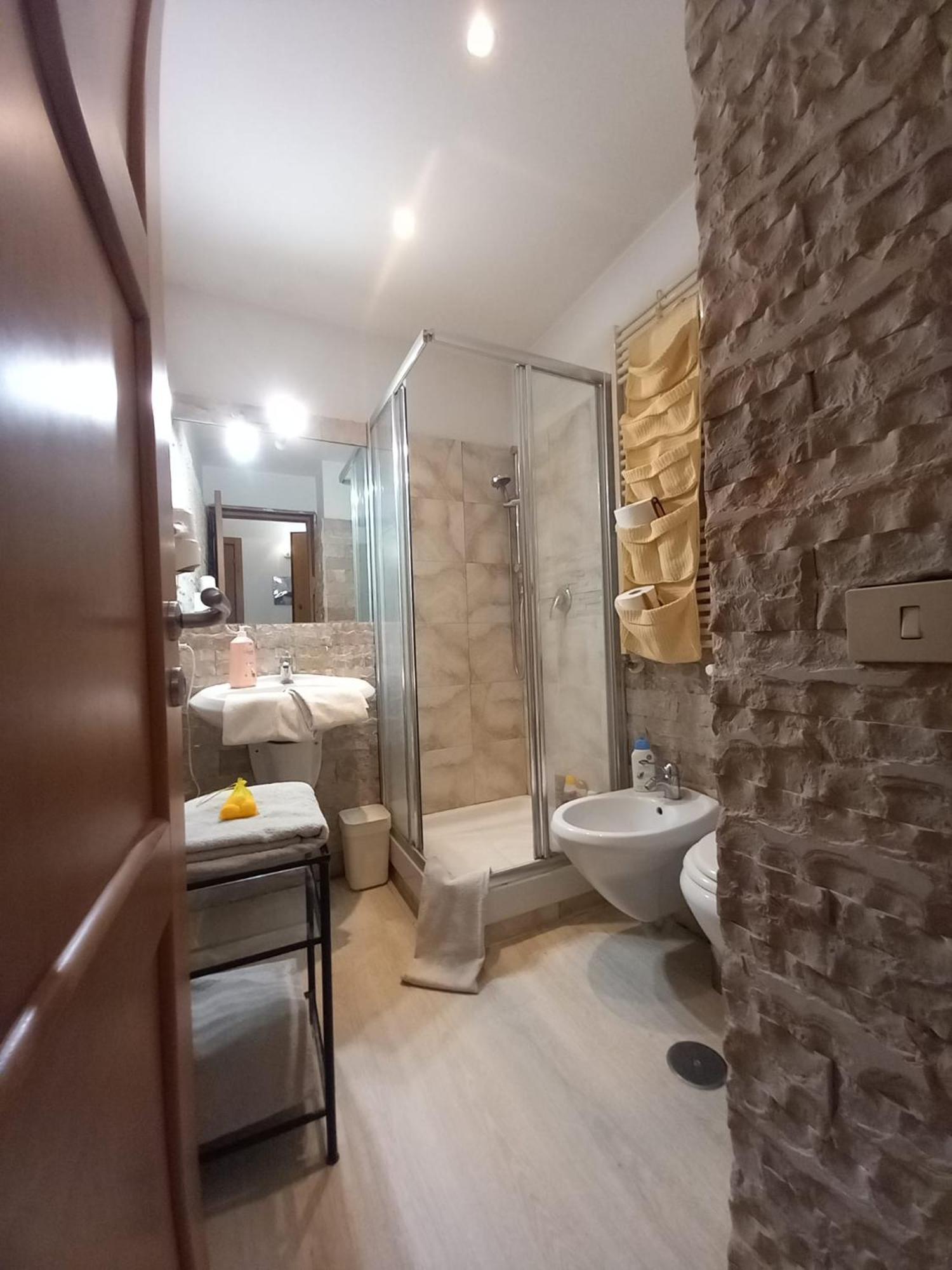 Hotel Mila House Roma Exterior foto